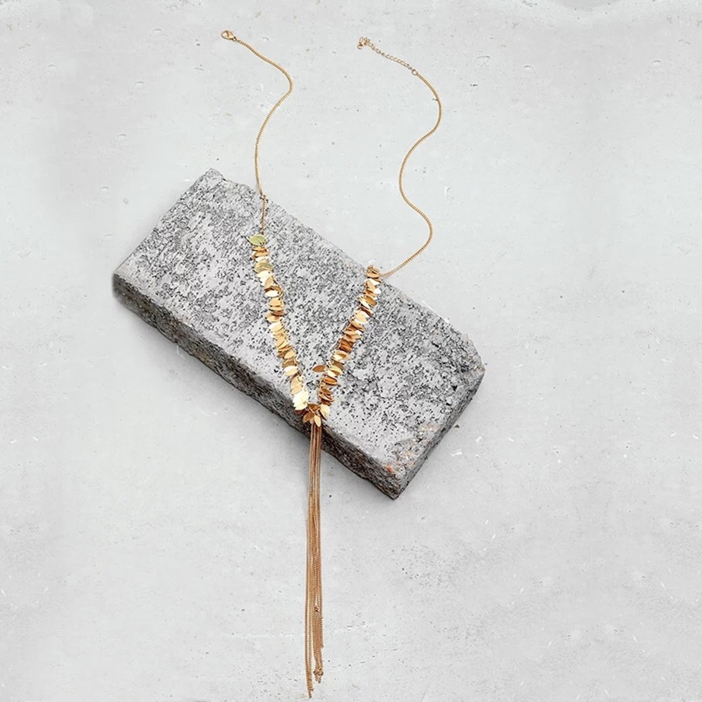 ‘Natasha’ Gold Leaf Necklace